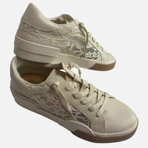 NWOB Dolce Vita Harryson Lace Panel Sneakers Victoriancore Cottagecore Coquette